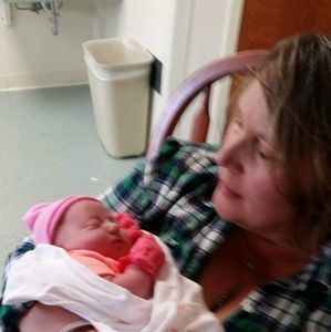 Meet your Posher, Pamela